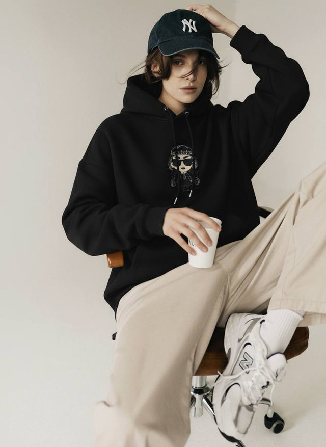 ХУДИ ДЕВЧОНКА